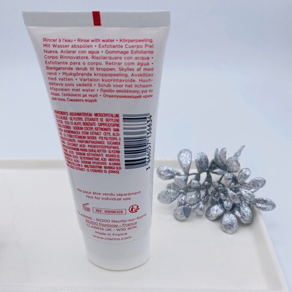 Clarins Exfoliating Body Scrub form Smooth Skin with bamboo powders - Full Size - Picture 3 of 14